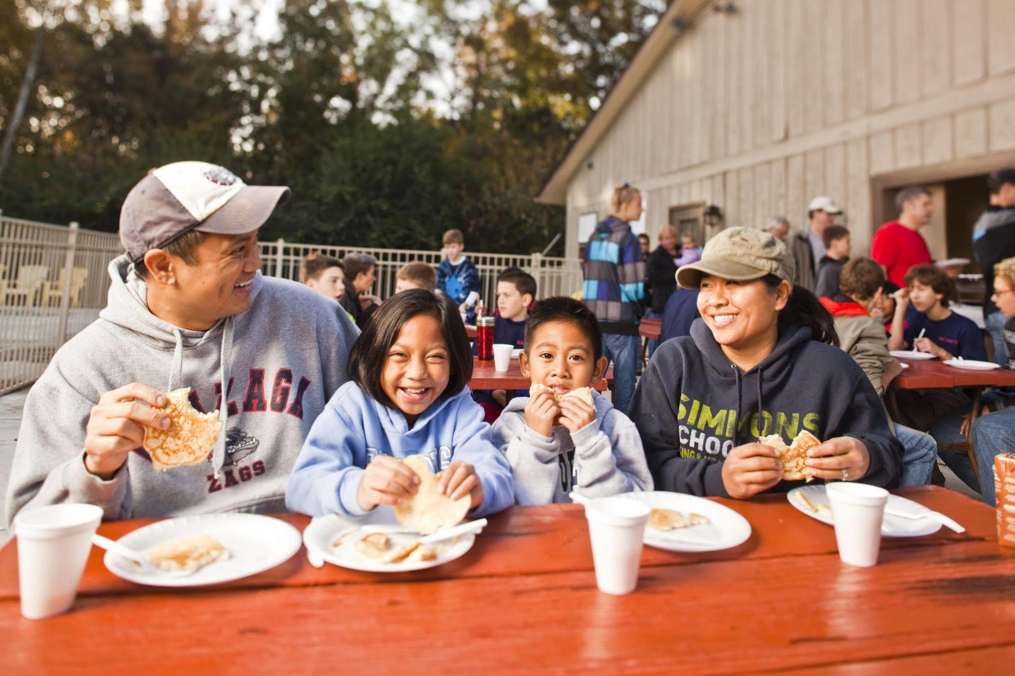Williamsburg Campground Norge Bagian luar foto